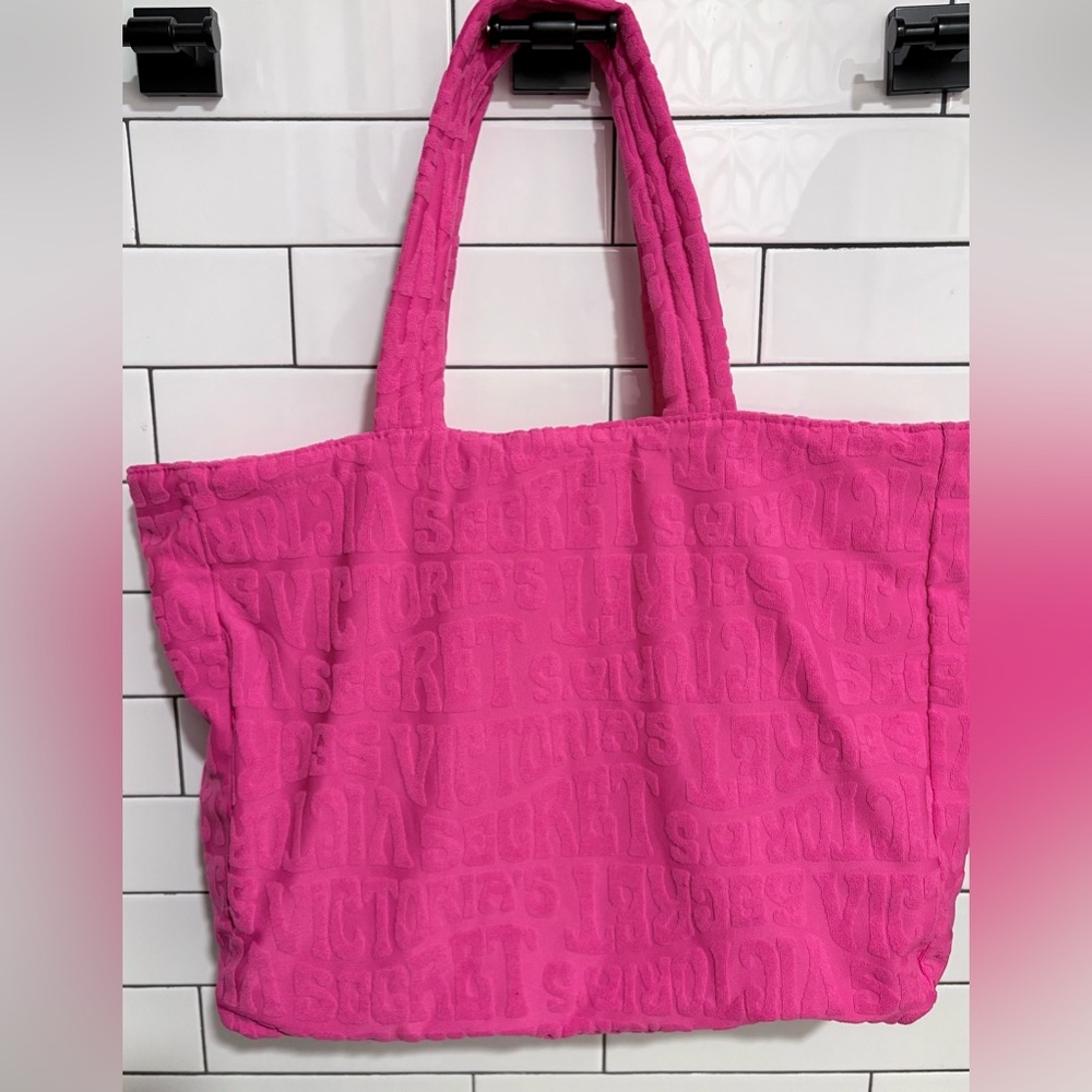 Stylish Victoria’s Secret Pink Terry Tote Bag - Picture 4 of 6